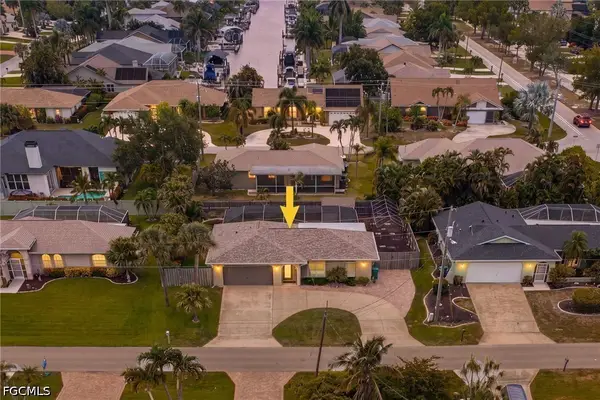 805 SW 52nd Street, Cape Coral, FL 33914
