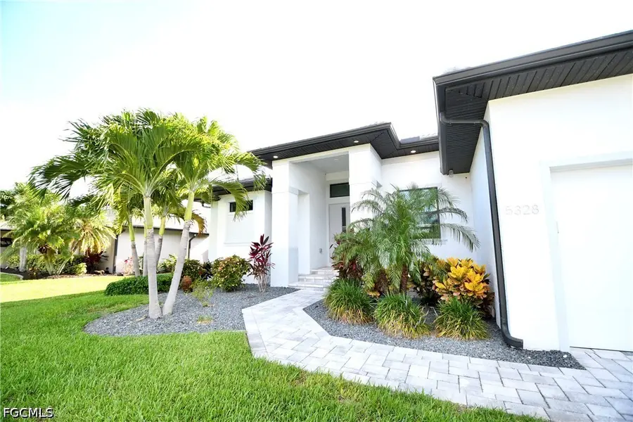 5328 SW 22nd Avenue, Cape Coral, FL 33914 - #2