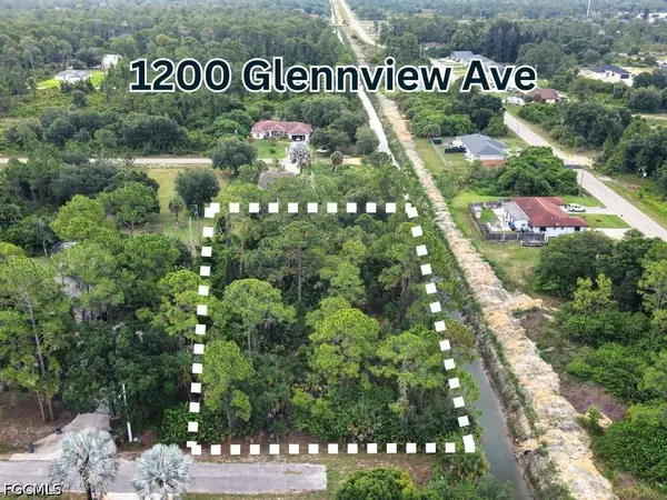 1200 Glenn Avenue, Lehigh Acres, FL 33972