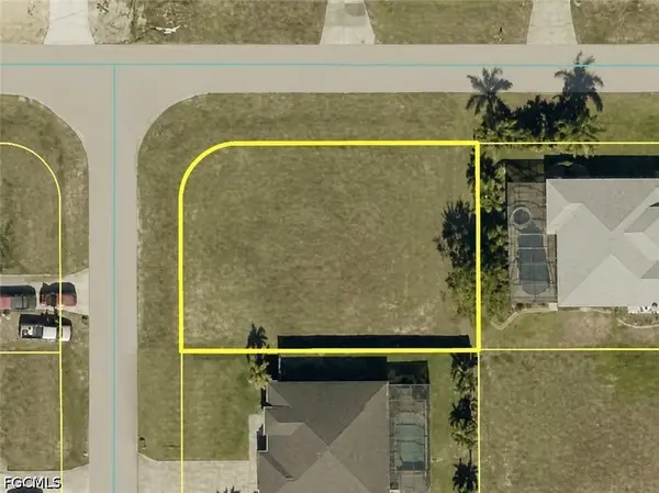 2219 NE 17th Avenue, Cape Coral, FL 33909