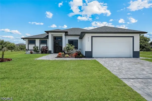 313 NE 5th Terrace, Cape Coral, FL 33909