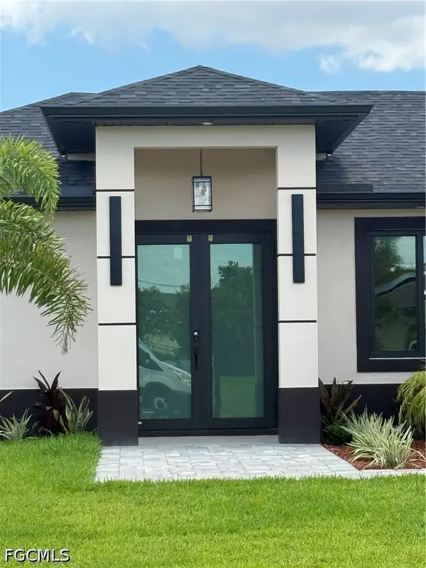 124 SE 2nd Avenue, Cape Coral, FL 33990