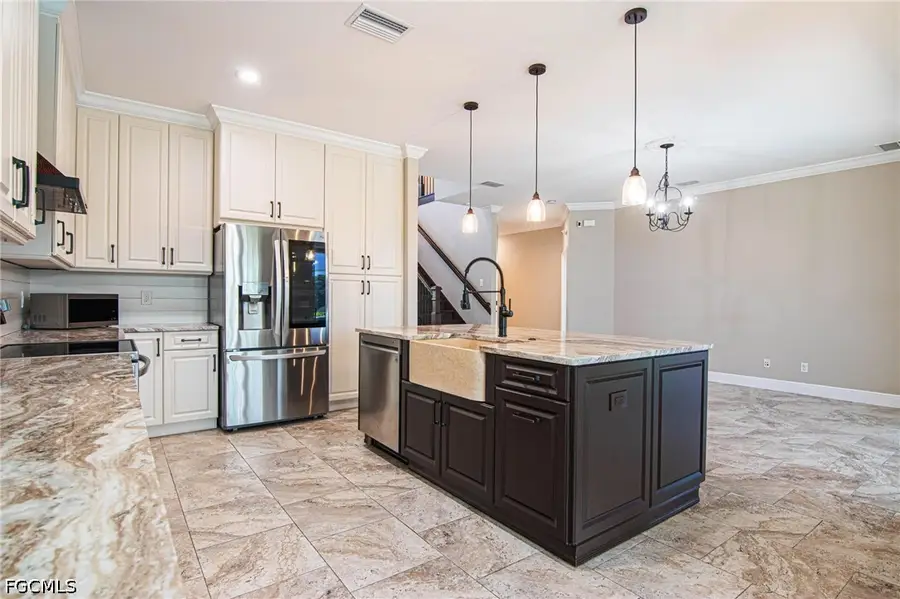 2534 Verdmont Court, Cape Coral, FL 33991 - #3