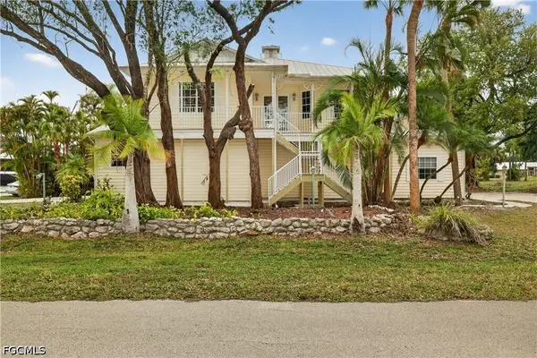 14941 Center Street, Fort Myers, FL 33905