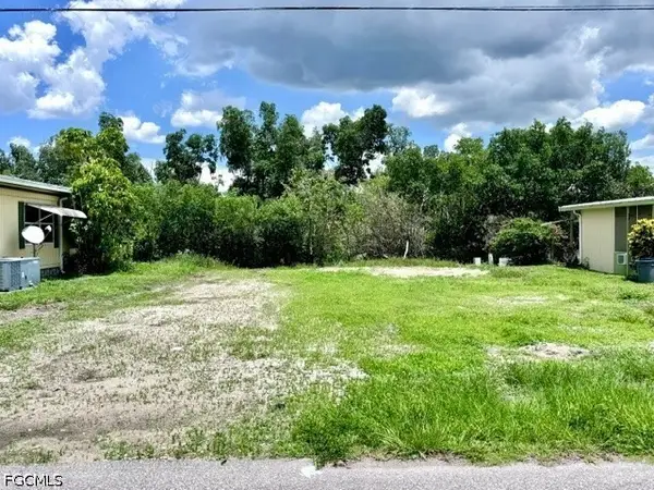 14623 Paul Revere Loop, North Fort Myers, FL 33917