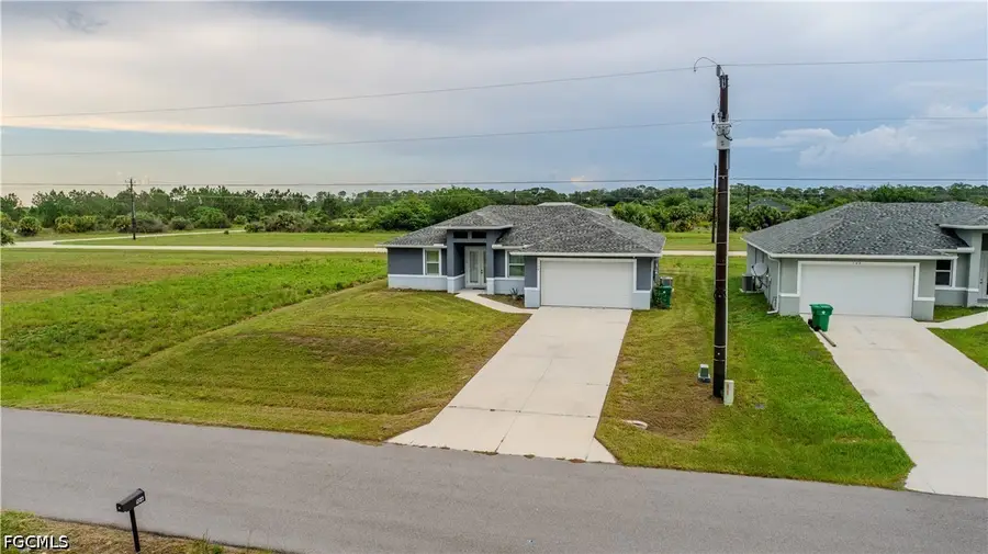 106 Plantation Drive, Labelle, FL 33935 - #2