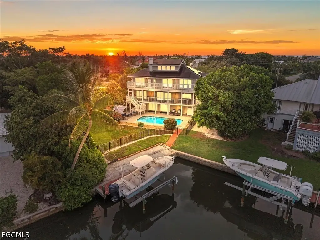 1048 Kings Crown Drive, Sanibel, FL 33957 - #1