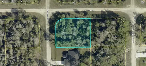 843 Gaylord Avenue S, Lehigh Acres, FL 33974