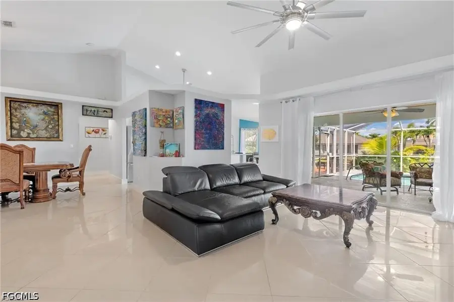 2101 SW 29th Terrace, Cape Coral, FL 33914 - #2