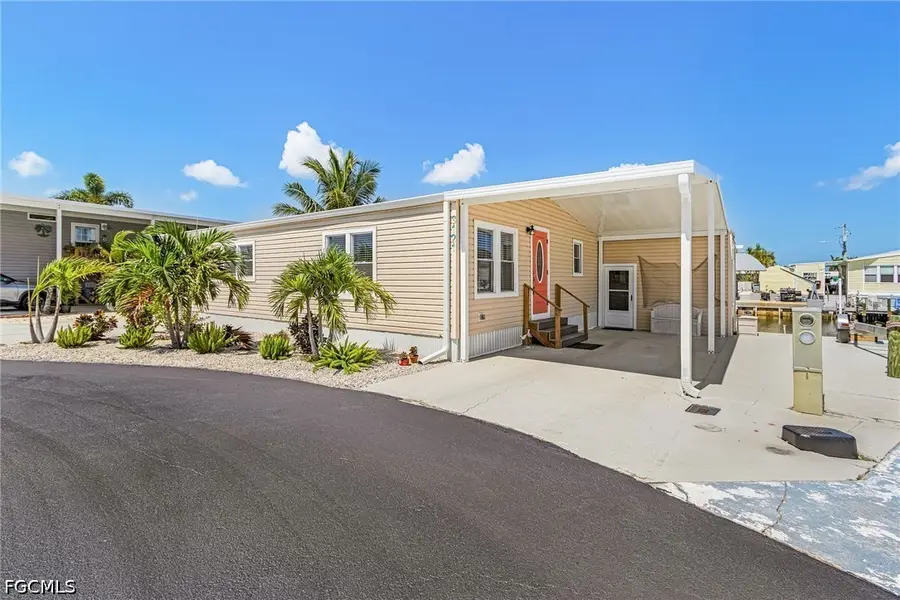 3121 Binnacle Lane, Saint James City, FL 33956 - #3