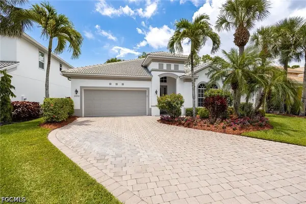 15909 Delasol Lane, Naples, FL 34110