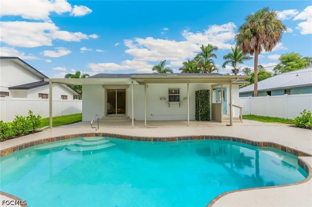 1342 Alhambra Drive, Fort Myers, FL 33901 - #1