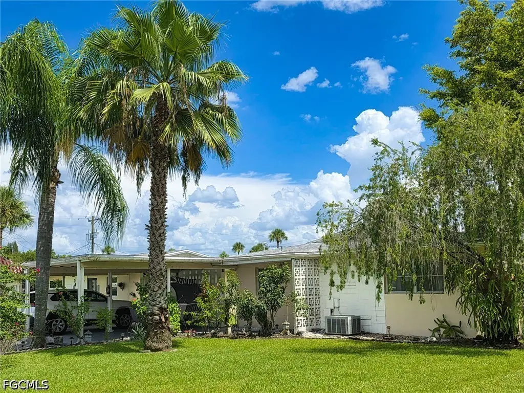 2214 Gladiola Drive, Lehigh Acres, FL 33936 - #1