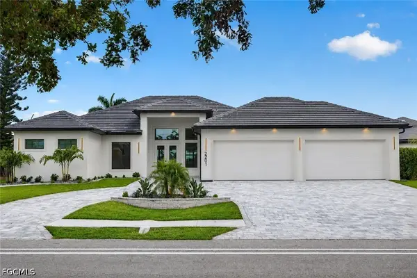 2201 Beach Parkway W, Cape Coral, FL 33914