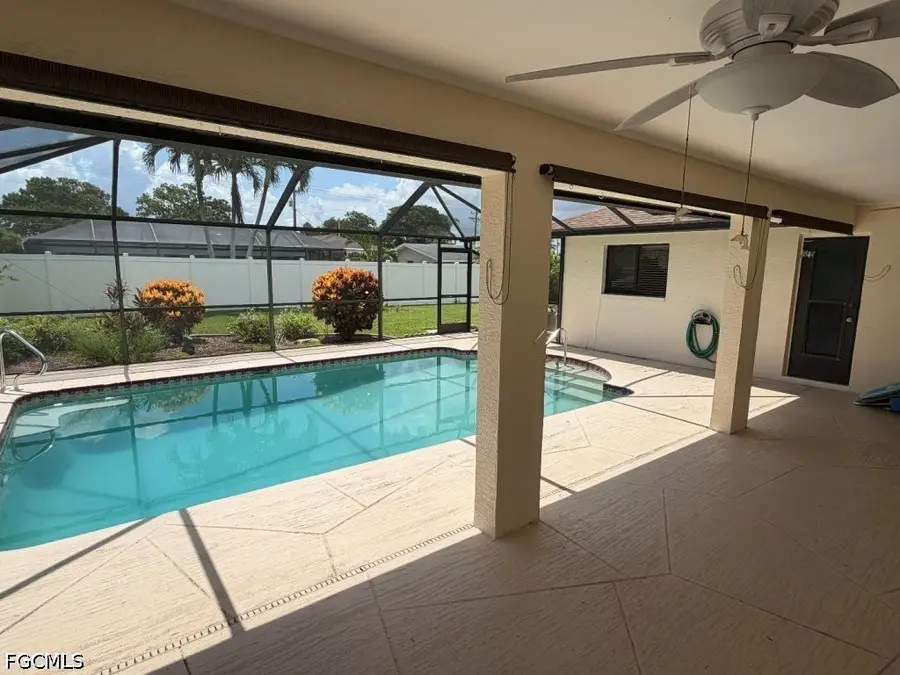 3923 SE 10th Place, Cape Coral, FL 33904 - #3