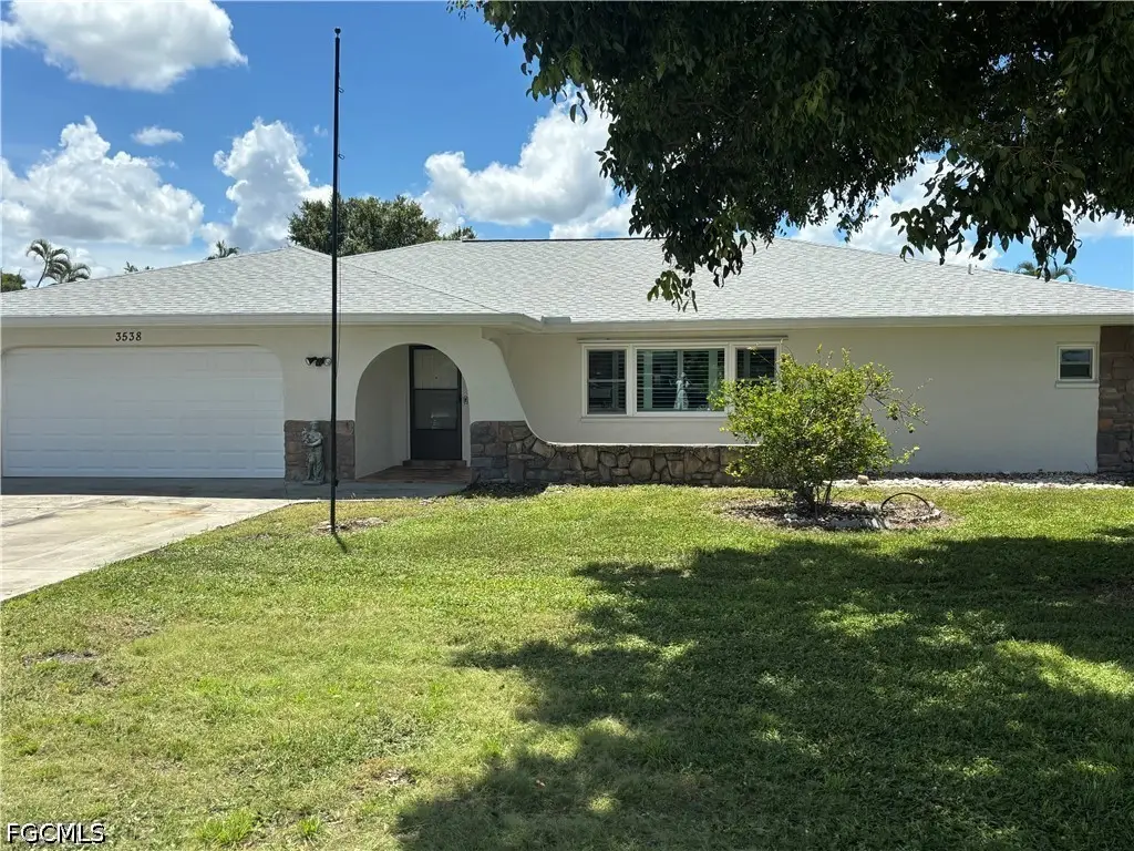3538 Knollwood Road, Fort Myers, FL 33919 - #1