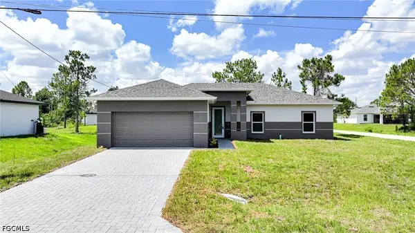 2819 32nd Street W, Lehigh Acres, FL 33971