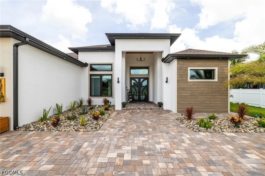 1210 SW Santa Barbara Place, Cape Coral, FL 33991 - #3