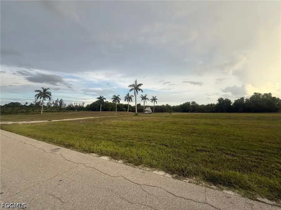 7655 Barrancas Avenue, Bokeelia, FL 33922 - #2