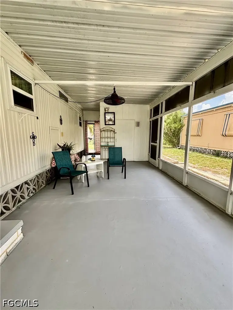 730 Knotty Pine Circle, North Fort Myers, FL 33917 - #2