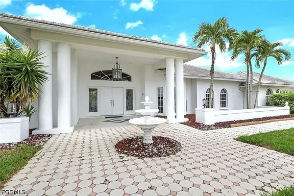 4403 SE 11th Place, Cape Coral, FL 33904