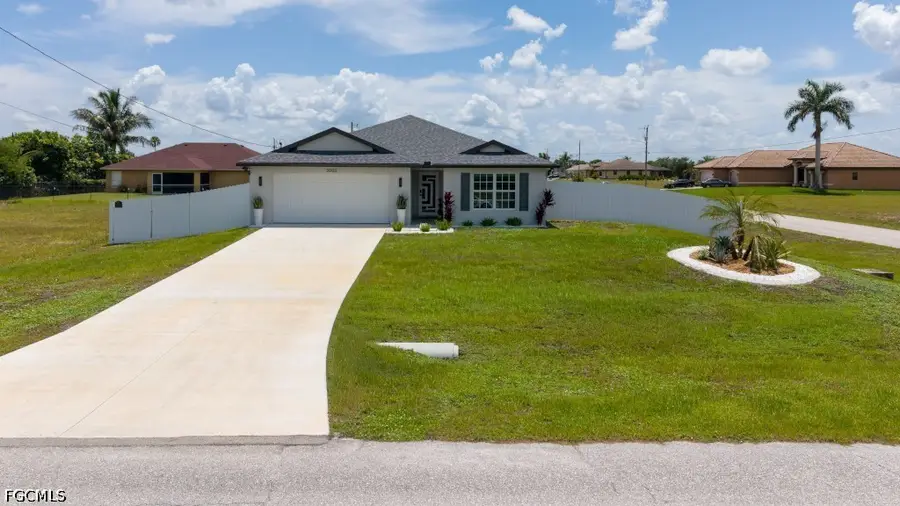2003 NE 6th Avenue, Cape Coral, FL 33909 - #2