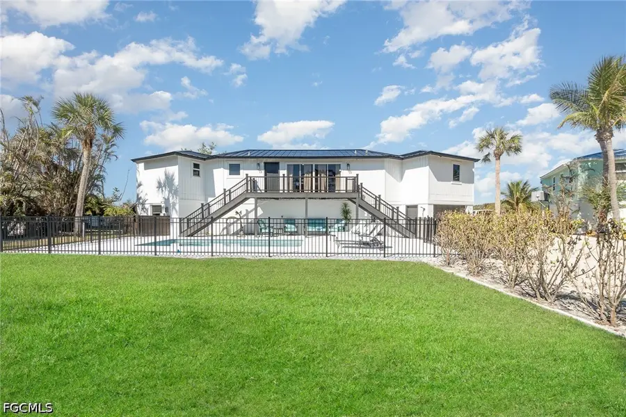 1720 Middle Gulf Drive, Sanibel, FL 33957 - #2