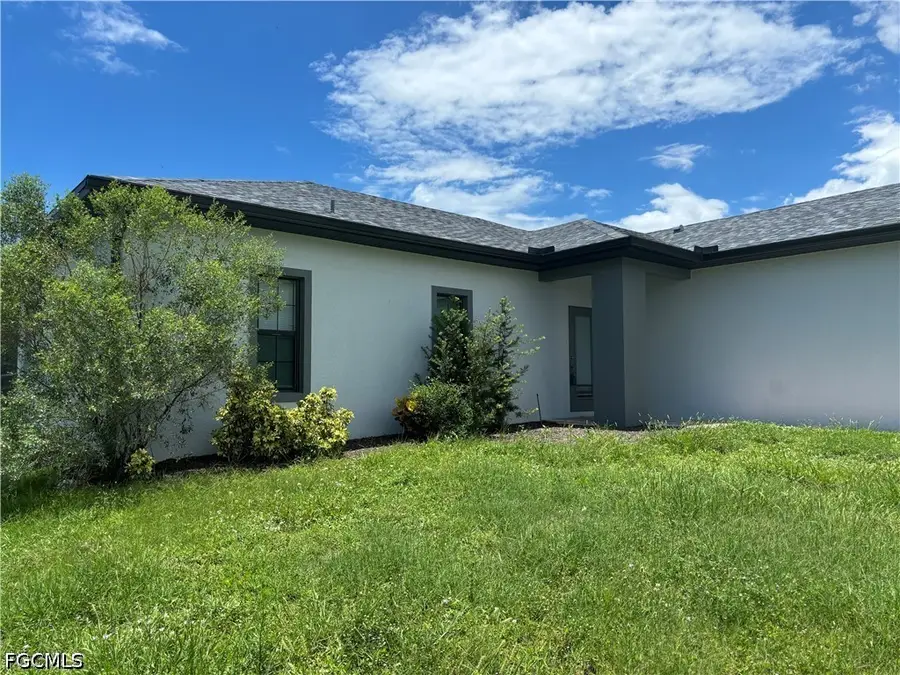 130 SW 37th Avenue, Cape Coral, FL 33991 - #3