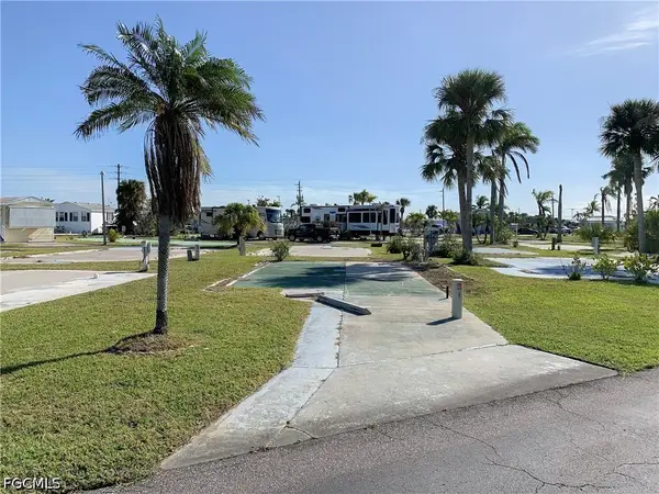 19681 Summerlin #208 Road, Fort Myers, FL 33908