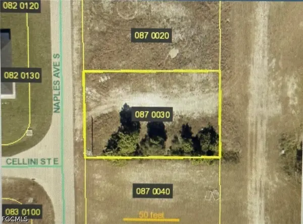 805 Naples Avenue S, Lehigh Acres, FL 33974