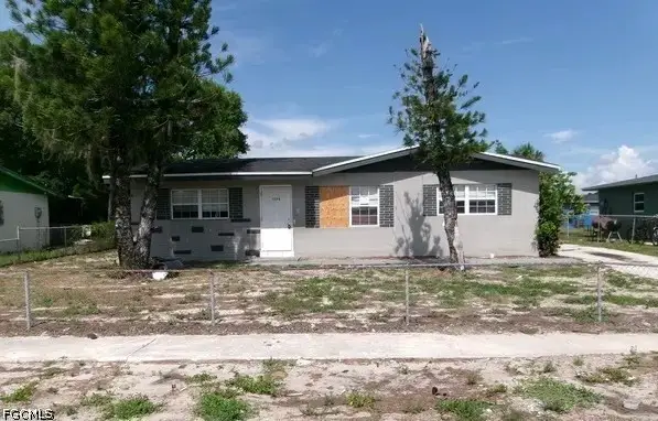 1775 N Markley Court, Fort Myers, FL 33916