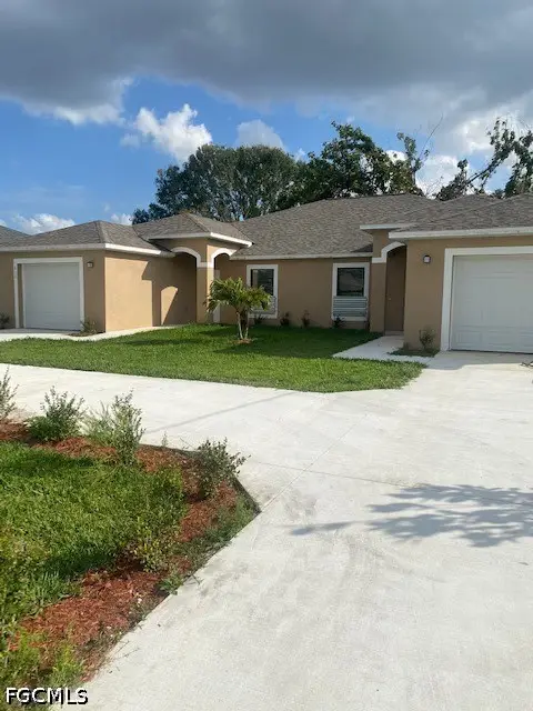 610/612 SE 13th Street, Cape Coral, FL 33990