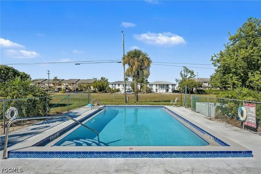 423 Cape Coral Parkway W #202, Cape Coral, FL 33914 - #2