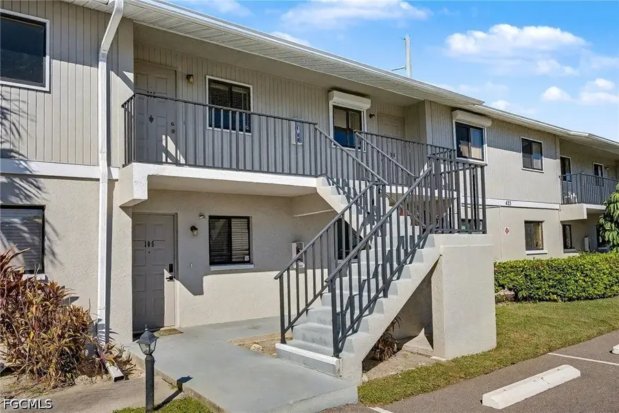423 Cape Coral Parkway W #202, Cape Coral, FL 33914 - #3
