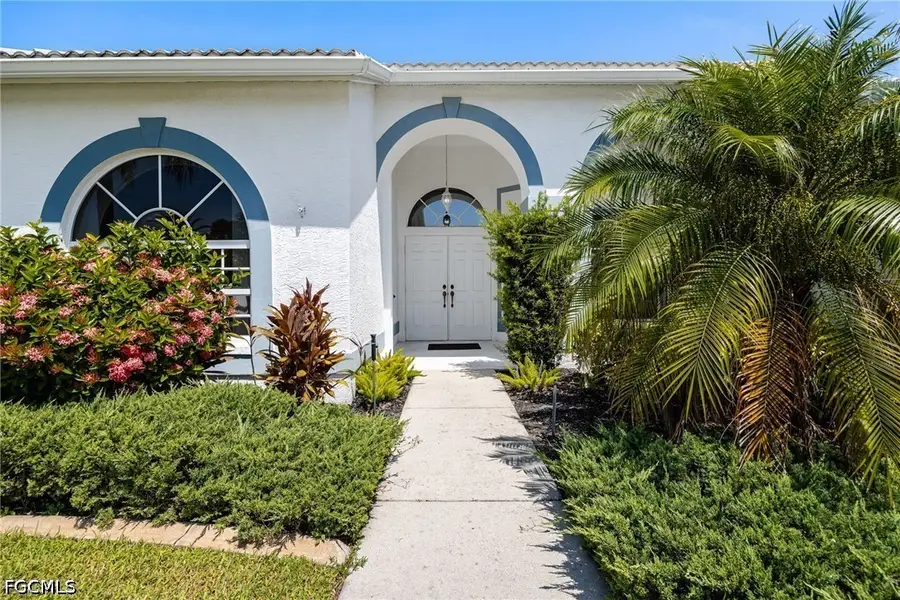 12762 Kedleston Circle, Fort Myers, FL 33912 - #3