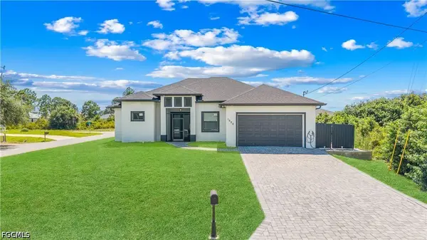 1606 Beth Avenue S, Lehigh Acres, FL 33976