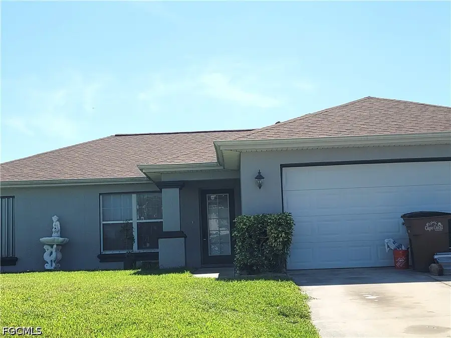 313 SW 14th Place, Cape Coral, FL 33991 - #2
