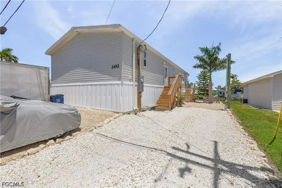 2452 York Road, Saint James City, FL 33956 - #2