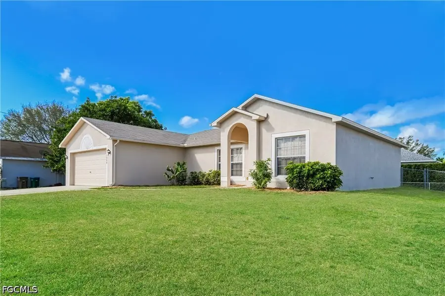 2908 SW 16th Place, Cape Coral, FL 33914 - #3