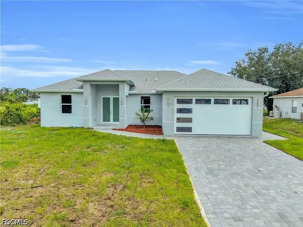 732 Cane Street E, Lehigh Acres, FL 33974
