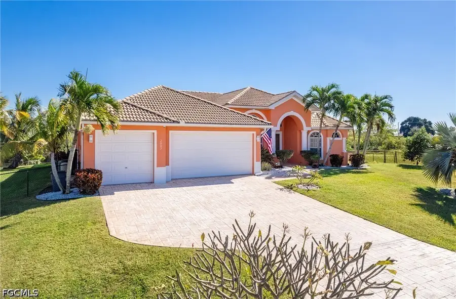 2007 NE 1st Avenue, Cape Coral, FL 33909 - #3