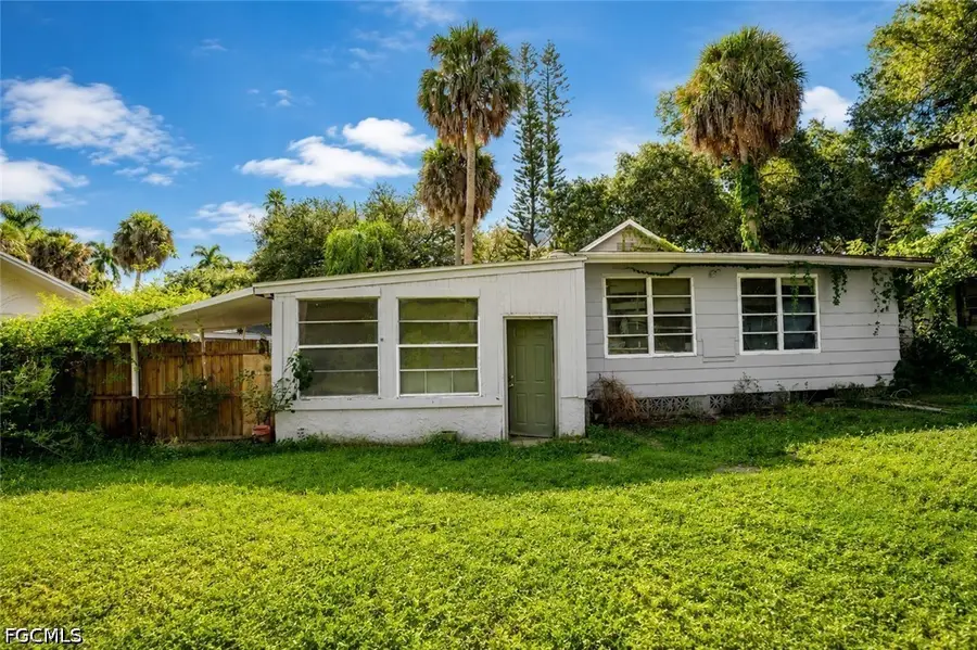 221 Avacado Court, Fort Myers, FL 33905 - #2