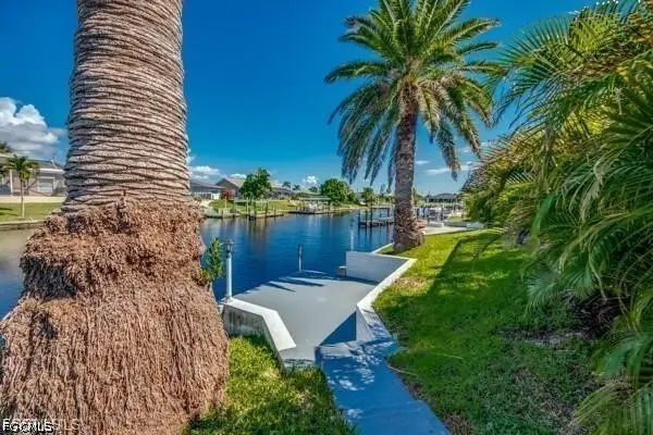 711 SE 33rd Terrace, Cape Coral, FL 33904 - #1
