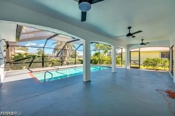 711 SE 33rd Terrace, Cape Coral, FL 33904 - #2