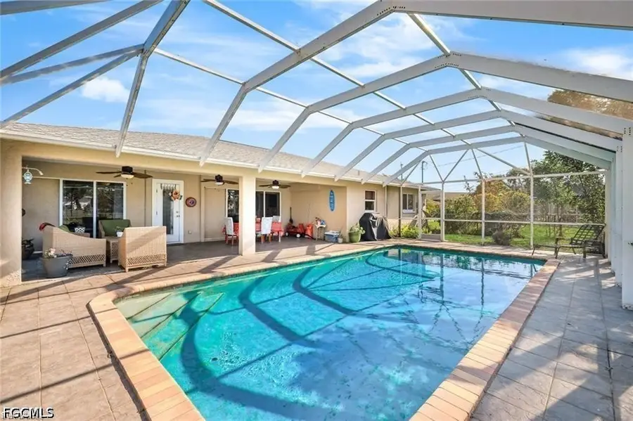 1124 SE 4th Street, Cape Coral, FL 33990 - #2
