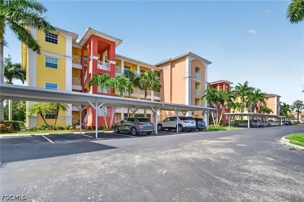 6820 Sterling Greens Place #402, Naples, FL 34104