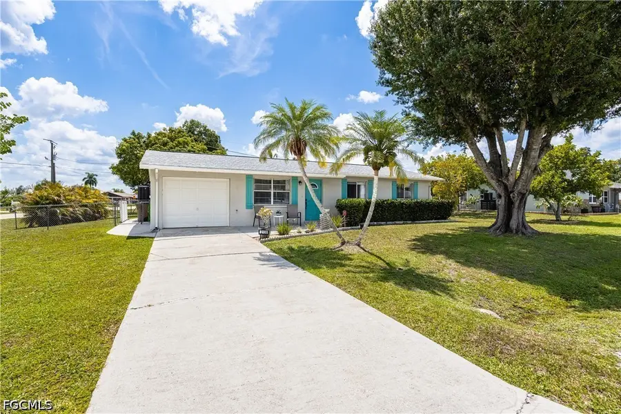 2138 Dominica Avenue, Fort Myers, FL 33905 - #2
