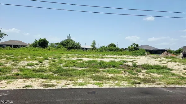 1402 NE 12th Street, Cape Coral, FL 33909