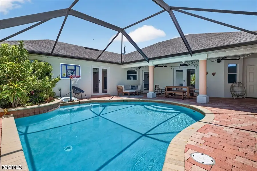 2309 SW 27th Street, Cape Coral, FL 33914 - #2