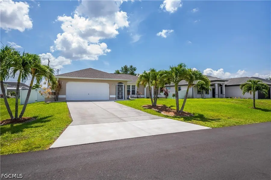 2125 NE 10th Avenue, Cape Coral, FL 33909 - #2